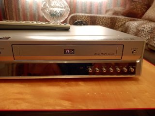 Combo LG grabador de VHS a DVD y viceversa