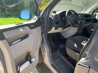 Volkswagen Caravelle 2016