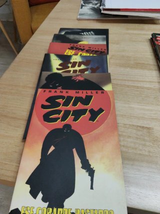 Comics varias colecciones SIN CITY