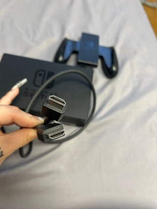Accesorios Nintendo Switch: Base y Mandos