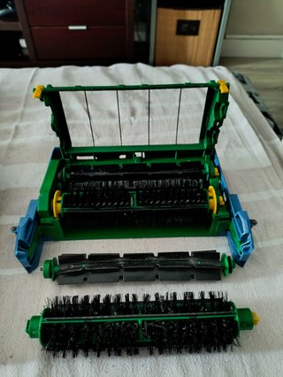 Roomba 531 para piezas / despiece o arreglo.