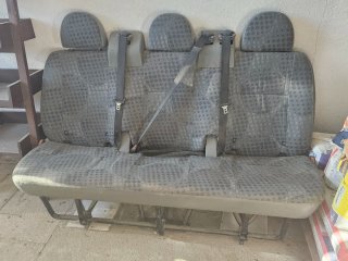Asiento trasero Ford Transit 3 plazas
