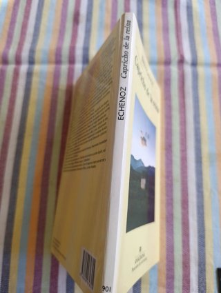 "Capricho de la Reina", de J. Echenoz