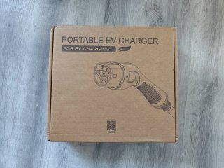Cargador Coche Eléctrico Portátil 3.7kW