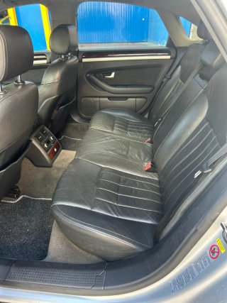 Audi A8 2004 Etiqueta B