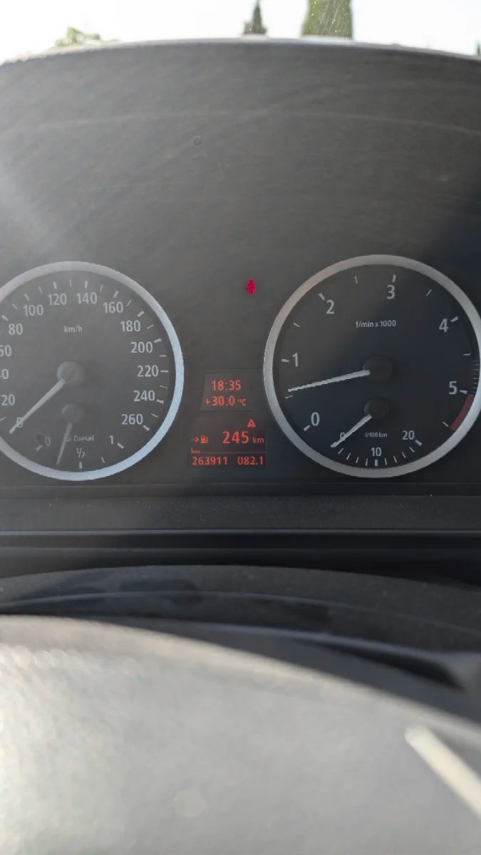 BMW Serie 5 2005 - foto 1