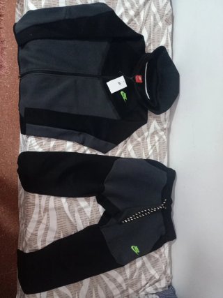 Nike Tech Fleece Sudadera Negra/Gris/Verde
