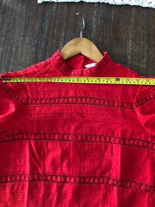 Blusa Atelier & Other Stories Roja Rayas Dantela