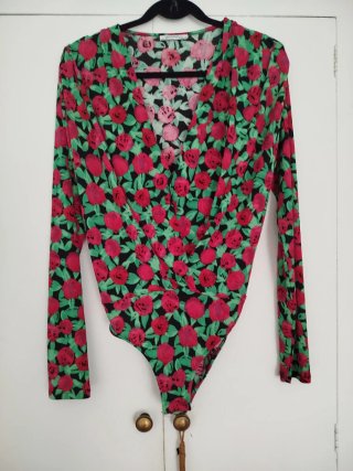 Body estampado floral manga larga