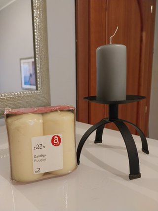 Portacandele nero Ikea con 3 candele