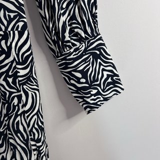 Vestido largo Zara estampado cebra