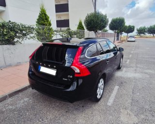 Volvo V60 2015