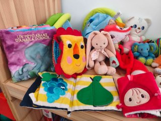 Lote Juguetes Bebé Peluches y Libros