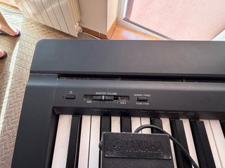 Piano Yamaha P35B