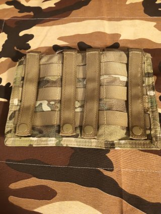 VENDO EL ARTICULO DE MILITARIA DE LA FOTO TAL Y CO