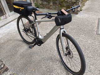 Bicicleta Eléctrica Cube