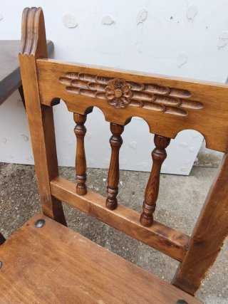 Mesas y Sillas de Madera