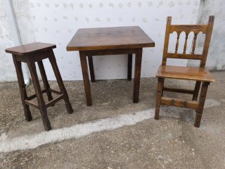 Mesas y Sillas de Madera