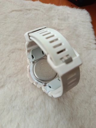 Reloj Casio G-Shock Bluetooth Blanco