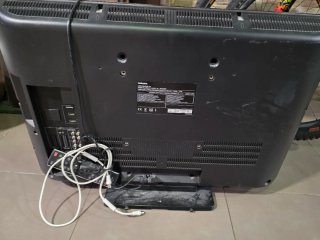 Televisor Negro 32 pulgadas