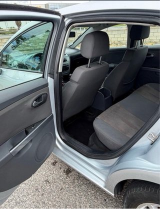 SEAT Leon 2010  1.9 TDI