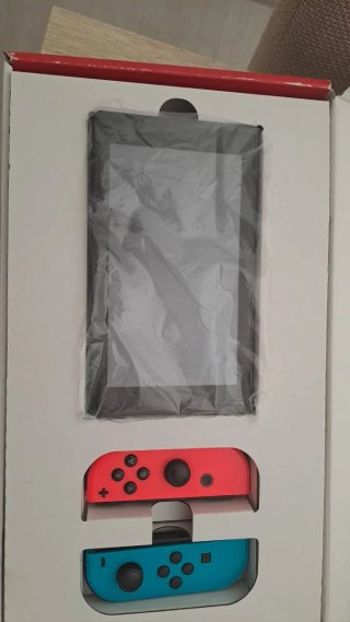 Nintendo Switch Azul y Rojo