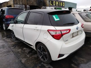 Paragolpes trasero toyota 521590d480 yaris 2897271