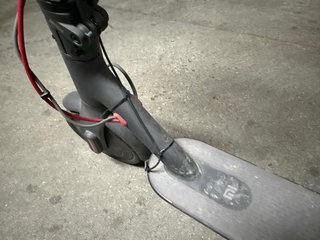 Patinete Eléctrico marca Xiaomi modelo M365