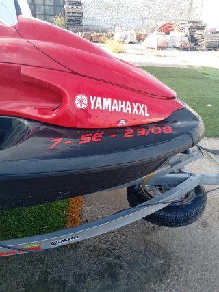 Moto de agua Yamaha XXL 750cc