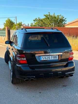 Mercedes-Benz ML 63