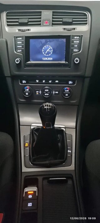 Volkswagen Golf 2013, negociable itv recién pasabl
