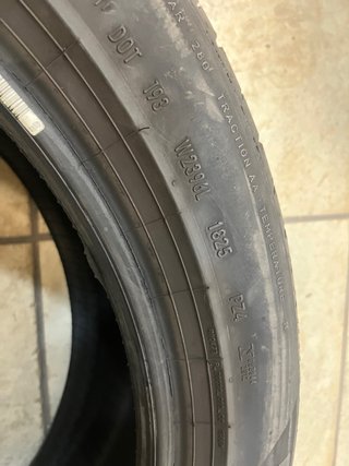 Neumáticos Pirelli 245/45/19 (2025)