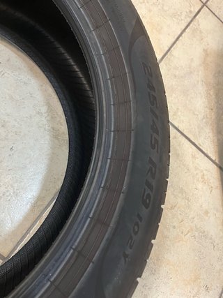 Neumáticos Pirelli 245/45/19 (2025)
