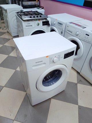 Lavatrice 'DAE\ VOO' 6kg 1000rpm A++