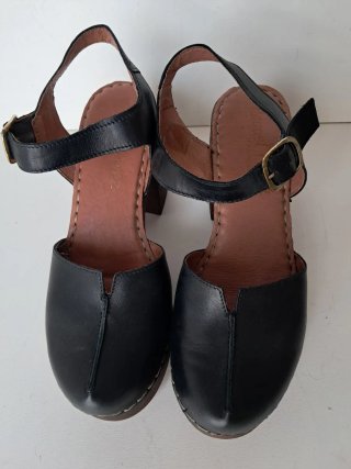 Zoccoli donna vera pelle neri