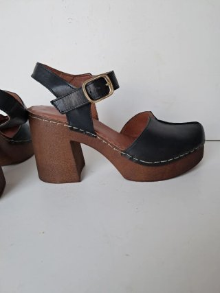 Zoccoli donna vera pelle neri