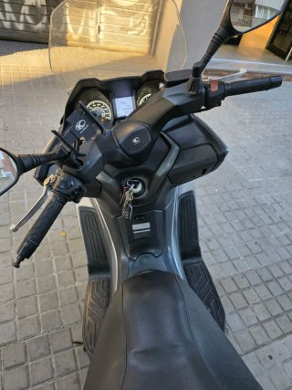 Kymco Grand Dink 300 ABS Maxi Scooter