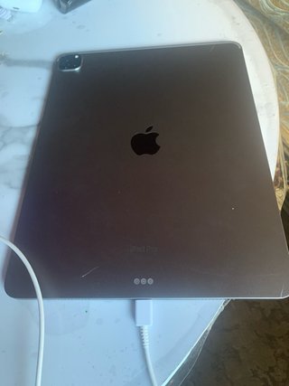 iPad Pro 12.9 6ª Gen Wifi 256Gb