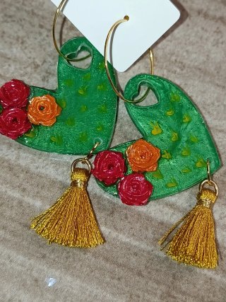 Pendientes Corazón Cactus Flores Dorados