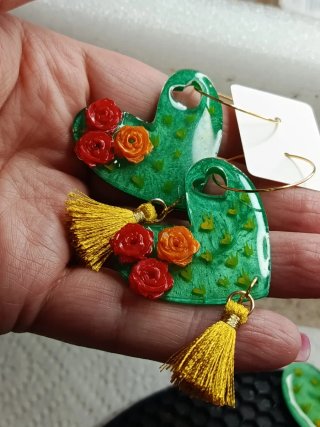 Pendientes Corazón Cactus Flores Dorados