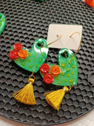 Pendientes Corazón Cactus Flores Dorados