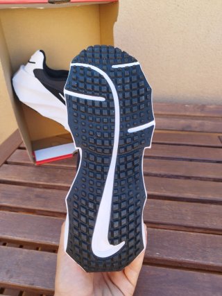 Nike Aura Edge