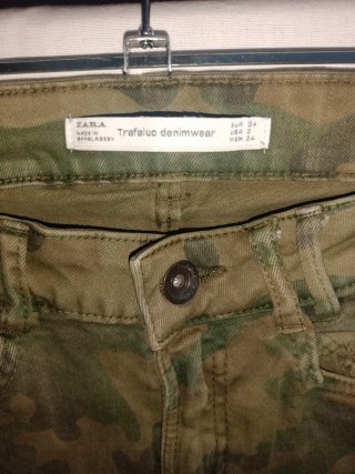 Pantalones Camuflaje Desgastados