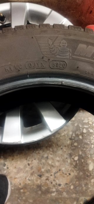 2 Michelin Crossclimate 205/55/16