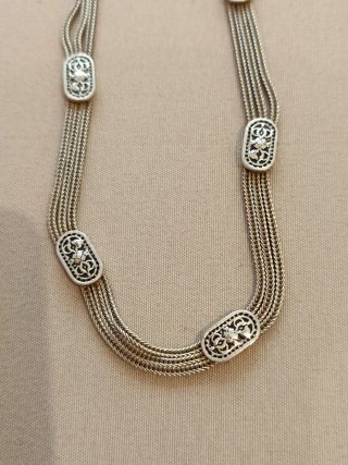 Collar vintage de plata