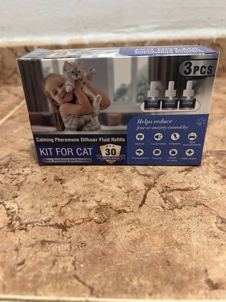 Pack gato: cama, arenero, rascador