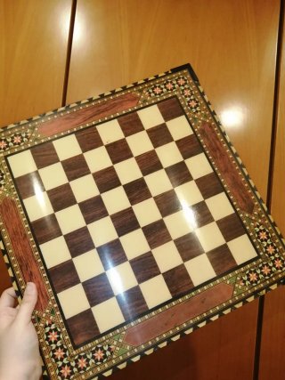 Tablero de ajedrez de madera vintage