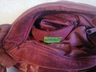 Lote de 4 bolsos diferentes estilos y materiales