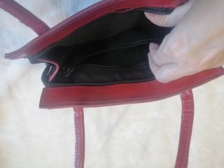 Lote de 4 bolsos diferentes estilos y materiales