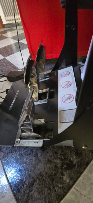 Volante ThrustmasterT500RS+ pedales+Palanca cambio
